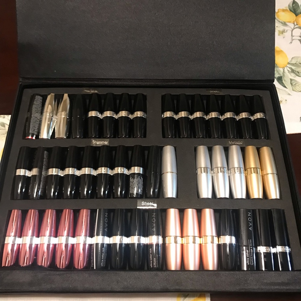 Avon lipstick Shimmer, sheer, Metallic,Ultra Color